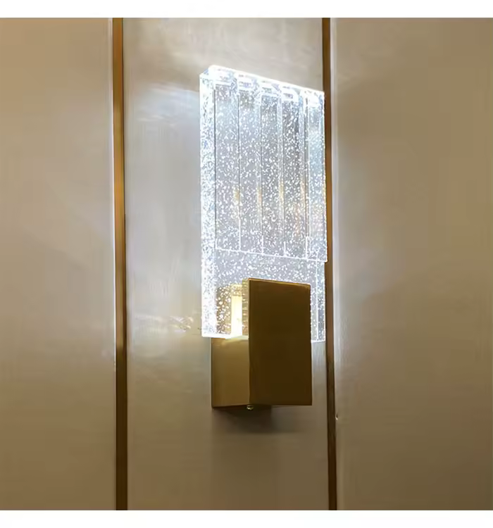 Applique Murale LED Design Moderne – Luminaire Décoratif pour Salon, Chambre et Couloir
 - Applique murale design Zelor